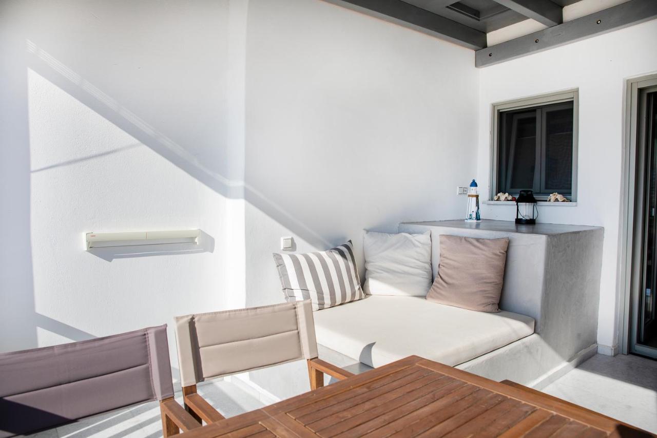 Caper-2 Bedroom Traditional Home With Amazing View Nausa Zewnętrze zdjęcie